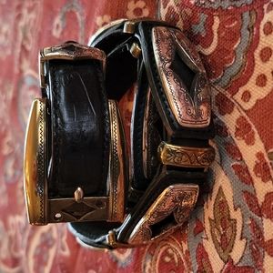 Brighton black embossed belt Medium